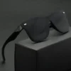 Over Size Luxury Glasses Women Anti-Reflective Mirror Sunglasses Square Plastic Eyeglasses Classic Women Men Sun Glasses Uv400 超大豪華眼鏡女式防反光鏡面太陽眼鏡方形塑膠眼鏡經典女式男士太陽眼鏡 Uv400 - Image 3