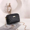 Trend Fashion Women's Bag New Mobile Phone Bag Small Waterproof Storage Pack Ladies Chain Shoulder Messenger Bag 潮流時尚女包新款手機包小號防水收納包女士鏈條單肩斜挎包 - Image 5