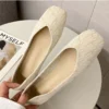 Ladies Square Toe Cotton Fabric Flats Mixed Colors Kintting Slip-Ons Wide Fitting Shoes For Spring Big Size 33-44 Red Black Grey 女士方頭棉平底鞋混色針織一腳蹬寬版鞋春季大碼 33-44 紅色黑色灰色 - Image 2